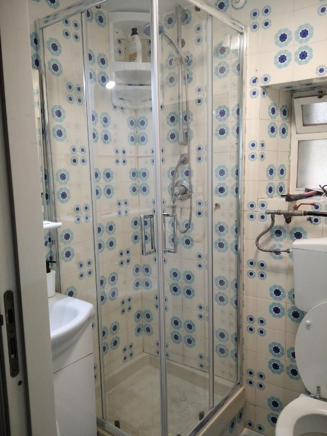 Jamila Apartment Napoli Esterno foto
